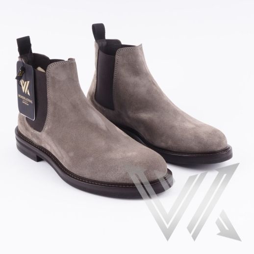 Chelsea Suede Boots