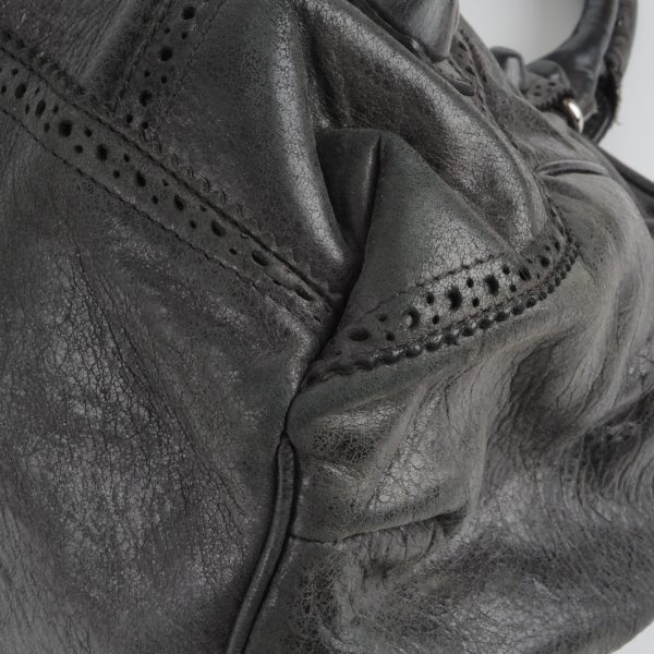 City Giant Tote - Image 7