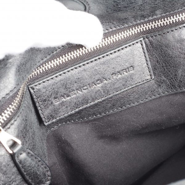 City Giant Tote - Image 17