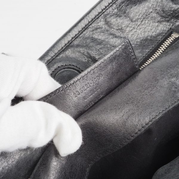 City Giant Tote - Image 18