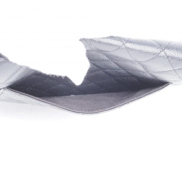 Classic Flap Clutch Caviar 2021 – Bild 12