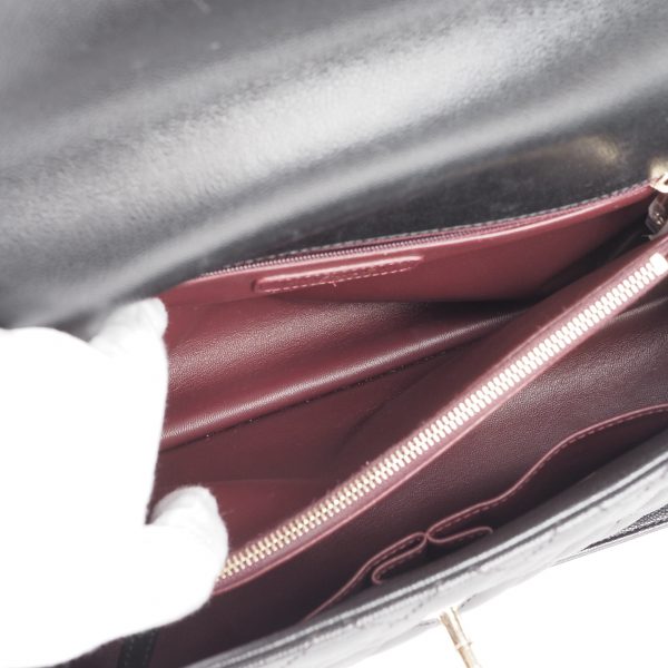 Maxi Flap Bag mit Top Handle Caviar Light Gold - Image 15