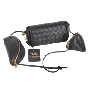 BOTTEGA VENETA Pouch on the Strap Intrecciato Lammleder Taschenset OP: 2500 €
