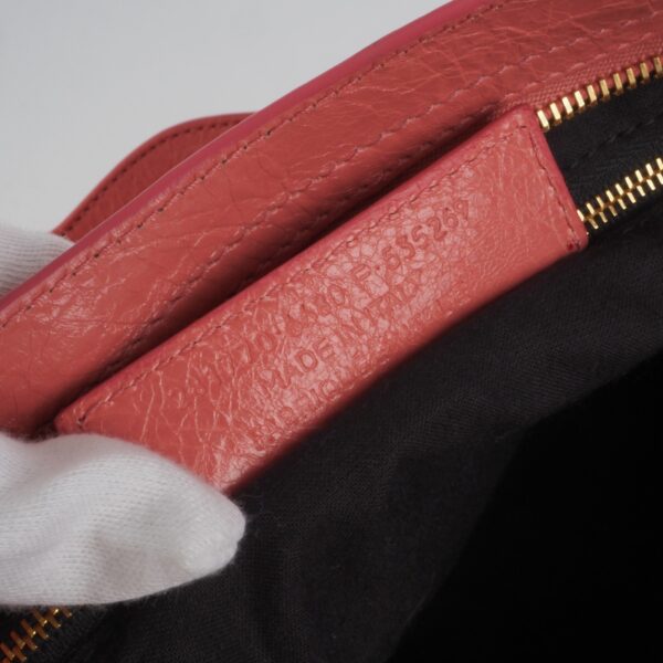Le City Medium Lambskin Rose / Gold – Bild 17