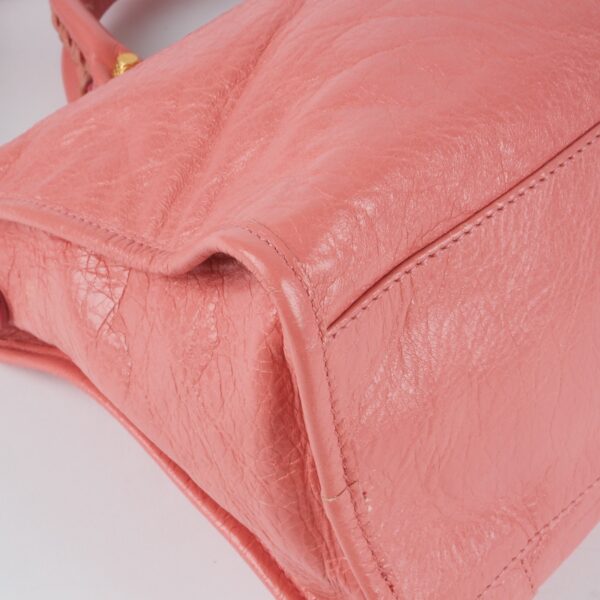 Le City Medium Lambskin Rose / Gold – Bild 9