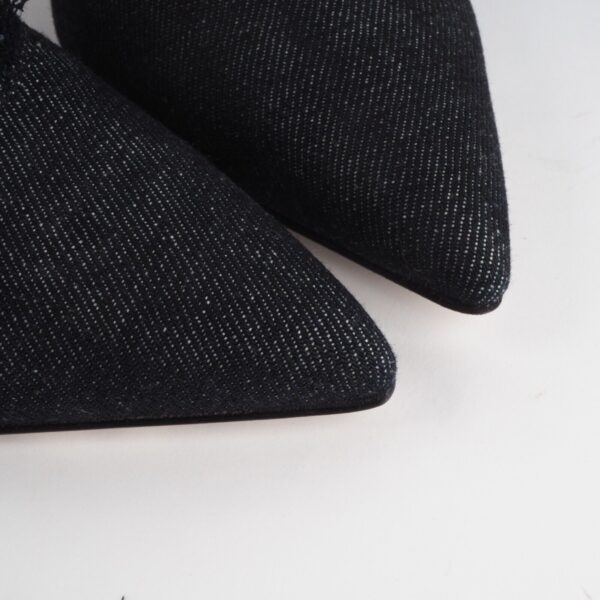 Newspaper / Jeans - Image 6