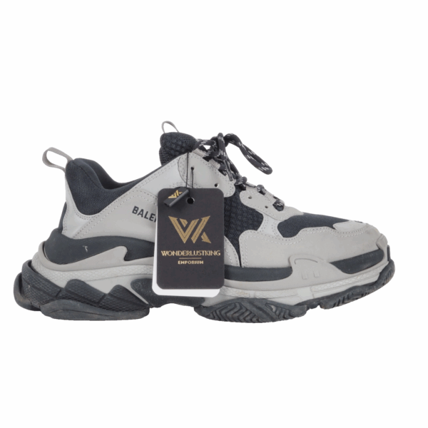BALENCIAGA Triple S Gray / Black Luxus Designer Herren Sneaker Gr. 43 OP: 895 €