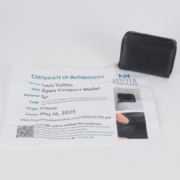 Zippy Coin Epi Compact - Image 19