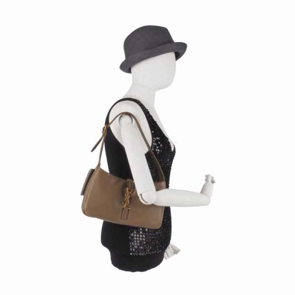5 À 7 Puffer Brown Hobo - Image 16