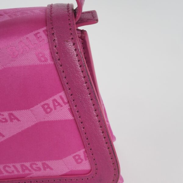 Shift Crossbody Fuchsia - Image 15