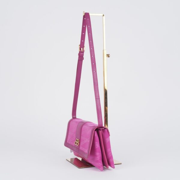 Shift Crossbody Fuchsia - Image 3