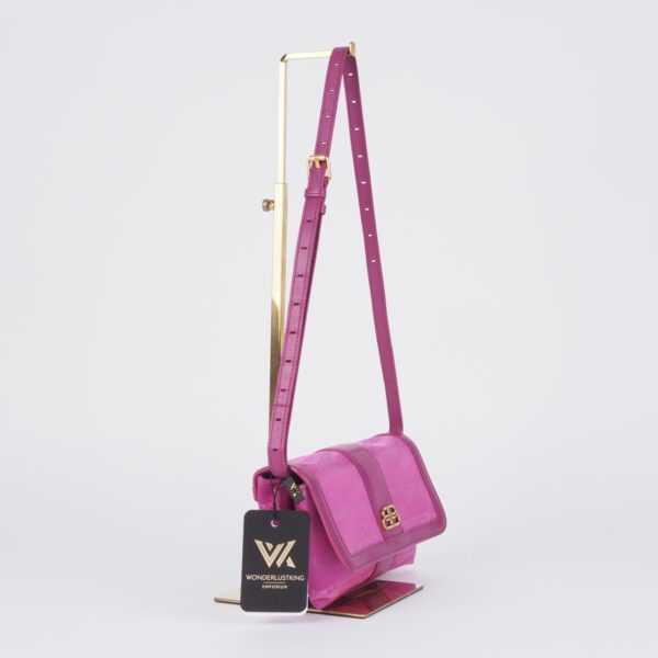 Shift Crossbody Fuchsia - Image 4
