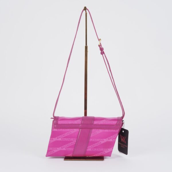 Shift Crossbody Fuchsia - Image 5