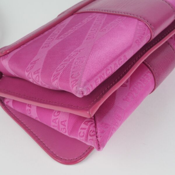 Shift Crossbody Fuchsia - Image 10