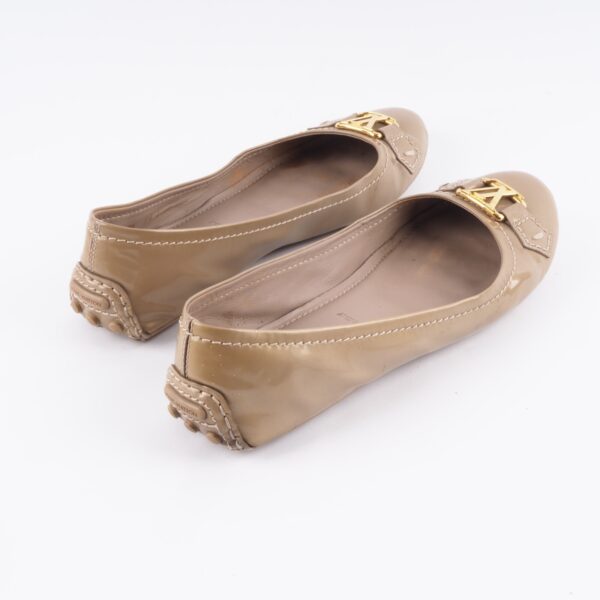 LOUIS VUITTON Oxford Ballerina Luxus Lackleder Damenschuhe Gr. 37,5 OP: 690 € - Image 4