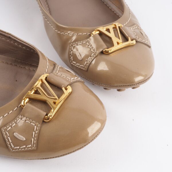 LOUIS VUITTON Oxford Ballerina Luxus Lackleder Damenschuhe Gr. 37,5 OP: 690 € - Image 6