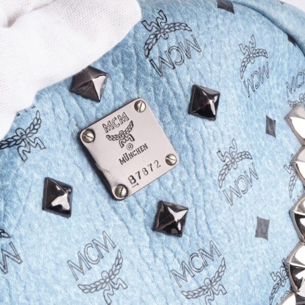 Stark Studded Blau – Bild 15