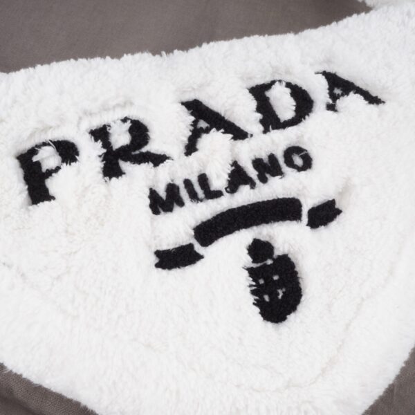 PRADA 1NE043 Bianco Triangle Pile Logo Luxus Designer Schultertasche OP: 1800€ – Bild 12