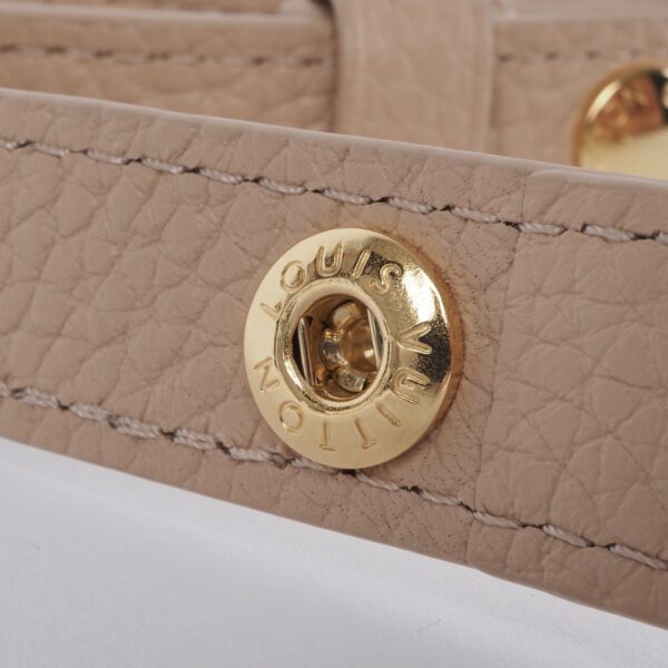 M23610 Mini Dauphine Hazelnut Strap – Bild 5