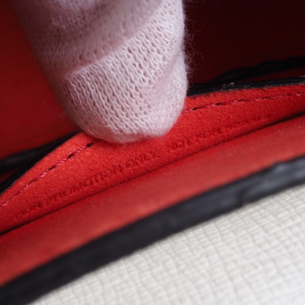 Buckle - Image 11