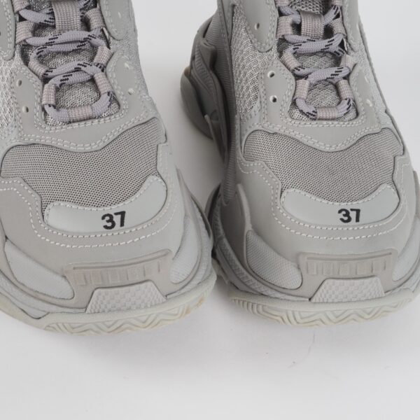 Triple S Gray – Bild 6