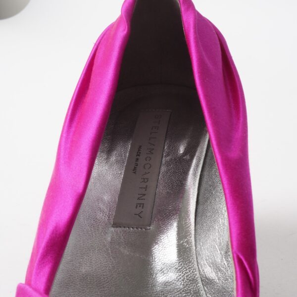 Satin / Leder Pumps – Bild 7