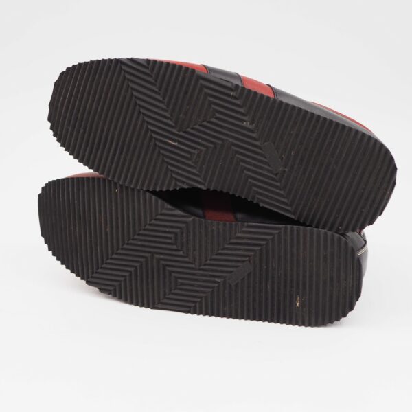 H Quick - Image 6